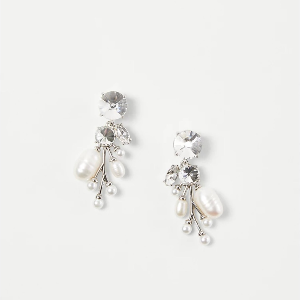 Ann Taylor Pearlized Burst Statement Earring